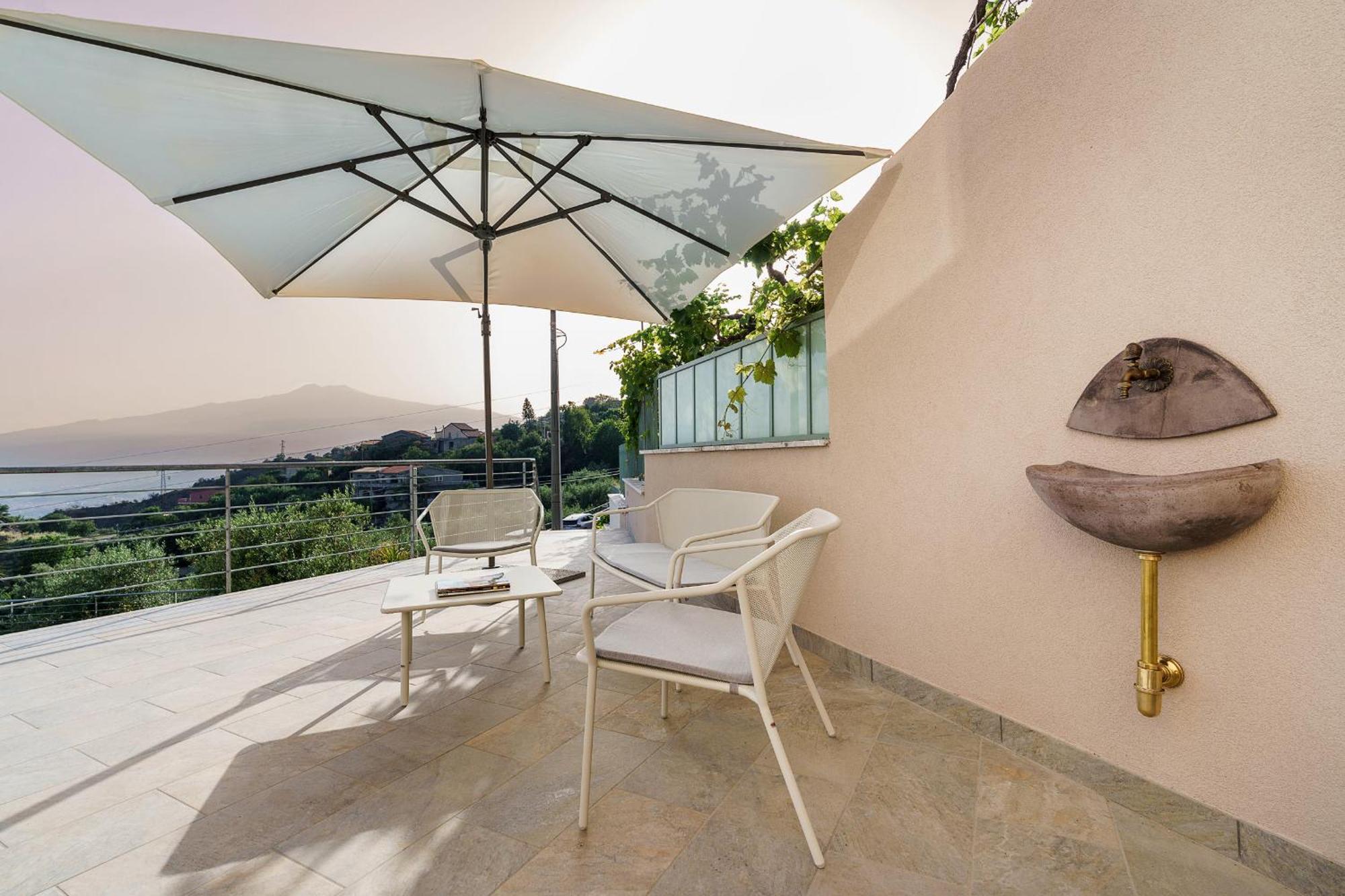 Grand Tour Villa